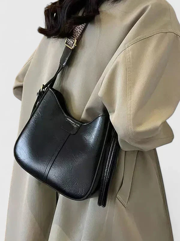 Adriana | Bolso de hombro con correa ajustable